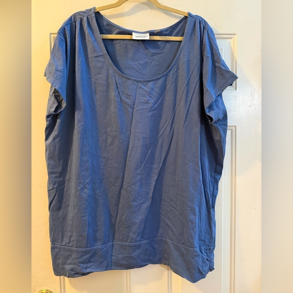 The Avenue Scoop Neck Tee Shirt